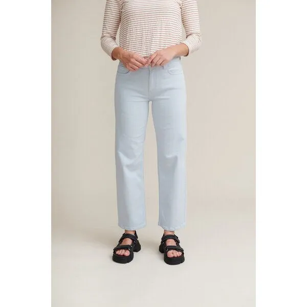 Basic Apparel Basic Apparel Mom-Fit Jeans ELISA aus Bio-Baumwolle, Blau (celestial blue), – Produktbild 3 von 3