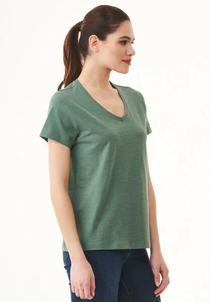 ORGANICATION ORGANICATION Damen Basic T-Shirt aus Bio-Baumwolle mit V-Ausschnitt, Green tea, – Produktbild 3 von 4
