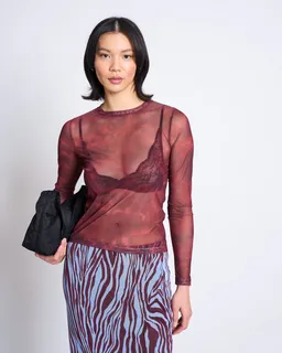 JAN N JUNE JAN 'N JUNE Damen vegan Langarm Mesh Shirt Dora Carmine Curl“ – Produktbild 1 von 1