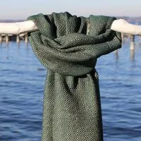 Schönes aus Indochina Schönes aus Indochina Upcycling Baumwollschal handgewebt und fair gehandelt, Dunkelgrün/beige, – Produktbild 1 von 1