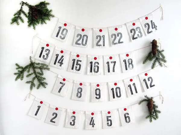 renna deluxe renna deluxe Adventskalender, Aufkleber: rot / schnur: rot-weiß, – Produktbild 1 von 4