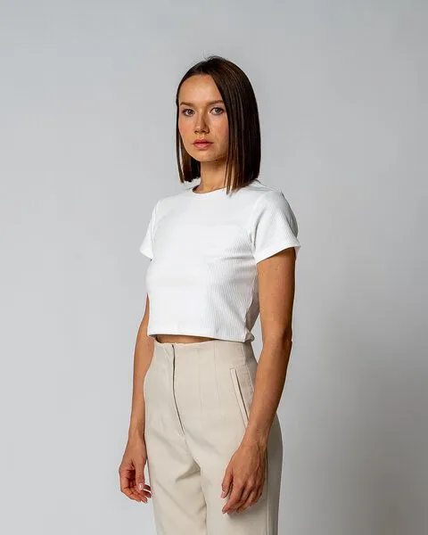 GORG GORG Damen Geripptes Cropped T-Shirt aus Bio-Baumwolle & TENCEL Modal, Weiss, – Produktbild 1 von 4