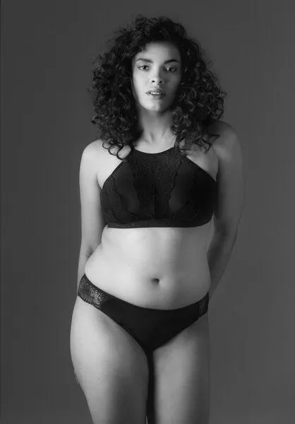 Lovjoi Lovjoi Slip ACHILLEA aus Biobaumwolle und regenerierter Spitze, Black (schwarz), – Produktbild 4 von 4
