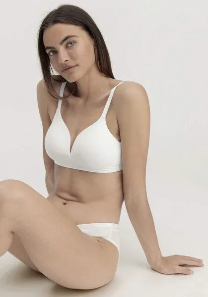 hessnatur hessnatur Spacer BH bügellos PURE SENSE aus TENCEL Modal, Naturweiss, – Produktbild 2 von 4