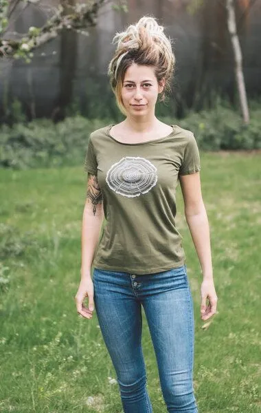 Life-Tree Life-Tree Bambus Shirt Fairwear für Damen "Treeslice" in Moss Green – Produktbild 4 von 5