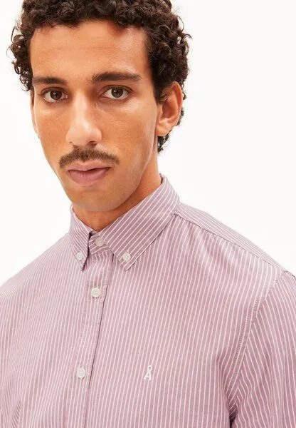 ARMEDANGELS ARMEDANGELS QUAASA STRIPE Herren Hemd aus Bio-Baumwolle, Velvet red, – Produktbild 2 von 3