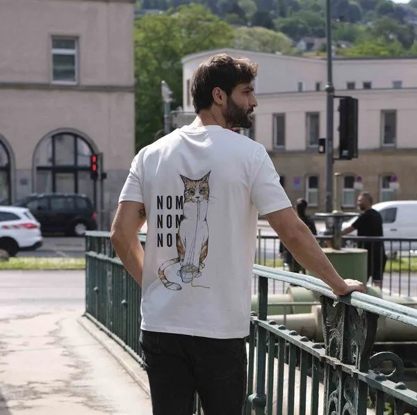 LIGARTI T-Shirt – Ramenkatze – LIGARTI Tiermanufaktur, Altrosa, – Produktbild 3 von 4