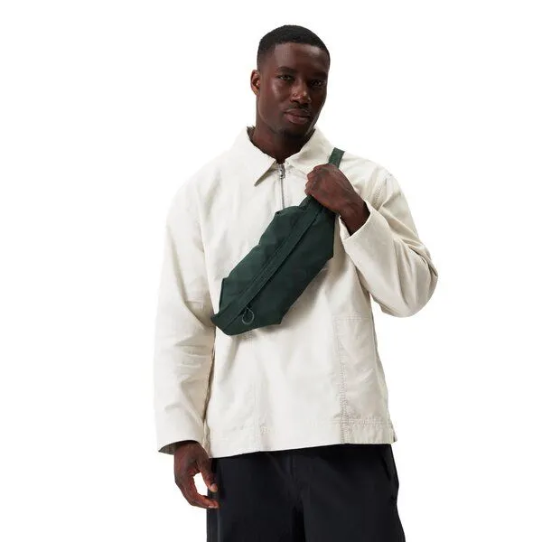 PINQPONQ PINQPONQ Bauchtasche - Brik Hipbag - aus recyceltem Polyester, Cosmo green (grün), – Produktbild 3 von 4