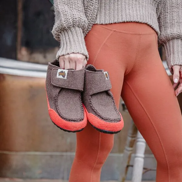 Gumbies Gumbies Quokka - Nachhaltige Hausschuh-Stiefel für Damen und Herren, Braun, – Produktbild 2 von 5