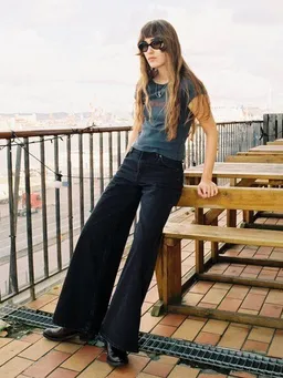 Nudie Jeans Nudie Jeans Loose Fit Jeans aus Biobaumwolle - Sonic Sue – Produktbild 1 von 1