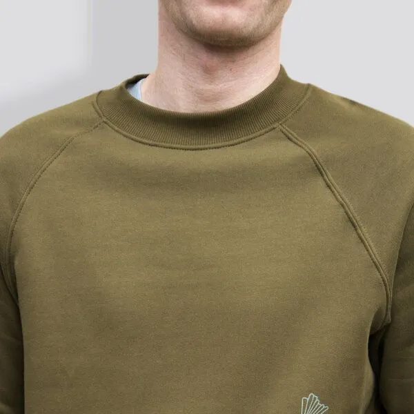 little kiwi little kiwi Herren Sweater, "Verflechtung", British Khaki – Produktbild 2 von 3