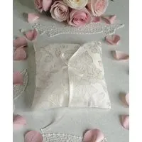 körber mode körber mode Ringkissen Hochzeit Zeremonie made in DE, Upcycling Jacquard dezent Bio-Baumwollfüllung – Produktbild 1 von 1