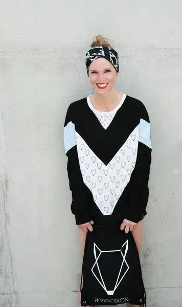 VEROIKON VEROIKON LADY Sweatshirt Grafikelfe, Hellblau, – Produktbild 2 von 3