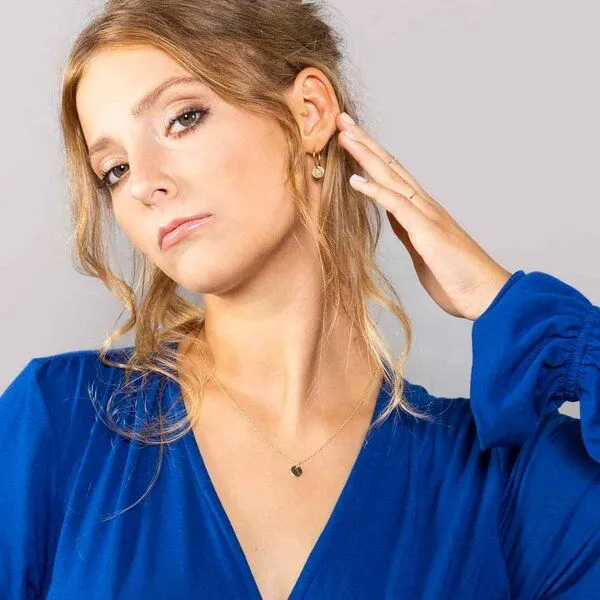 fejn jewelry fejn jewelry Set Kette 'shiny disc' + Creole mit Disc Anhänger, Gold, – Produktbild 2 von 3