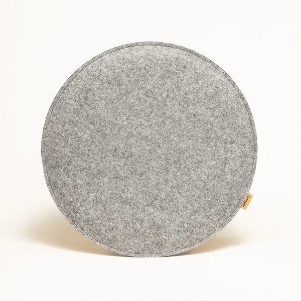 Gottstein GOTTSTEIN® Filz-Sitzkissen rund aus 100% Schurwolle Stuhlkissen Ø 35 & 40 cm - Bodenkissen in 2 Farben Made in Tirol, Hell-braun, – Produktbild 1 von 4