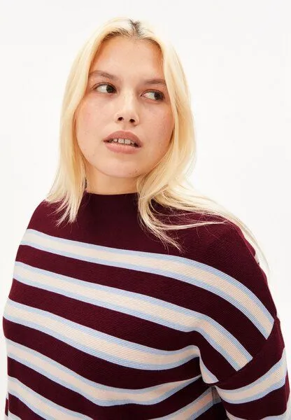 ARMEDANGELS ARMEDANGELS MERINAA STRIPED Damen Strickpullover aus100% Bio-Baumwolle, Velvet red-soft blue-oatmilk, – Produktbild 3 von 4