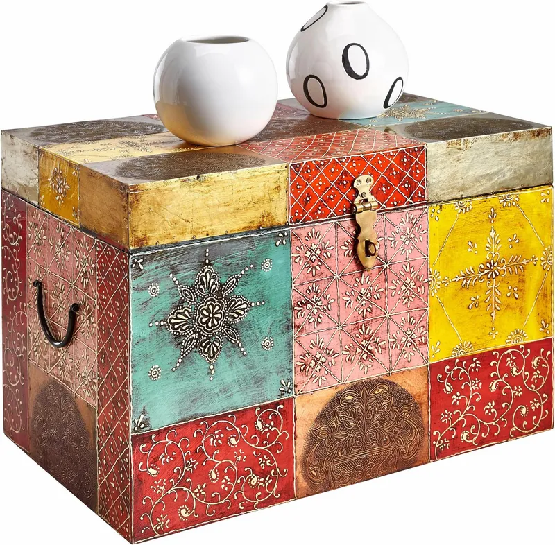 OTTO home Truhe Vivek, handbemalt, mit Metallverschluss, Bunt, – Produktbild 1 von 5