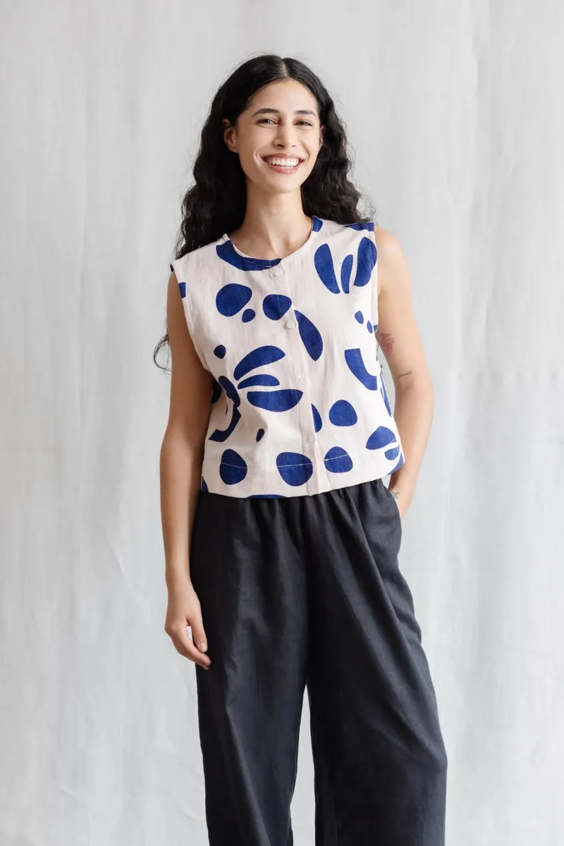 Jyoti - Fair Works Jyoti - Fair Works Damen vegan Top DIYAn Druck Atlantik Weiß & Blau, Blau, – Produktbild 2 von 2