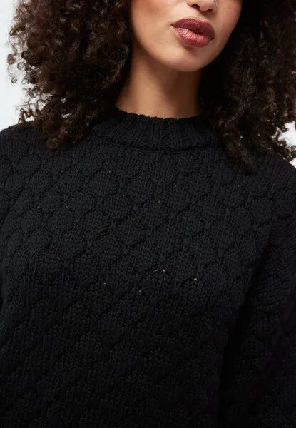 Givn Berlin Givn Berlin Stricksweater GBJUSTINE aus Bio-Merinowolle mit Bubbleknit, Black, – Produktbild 4 von 4