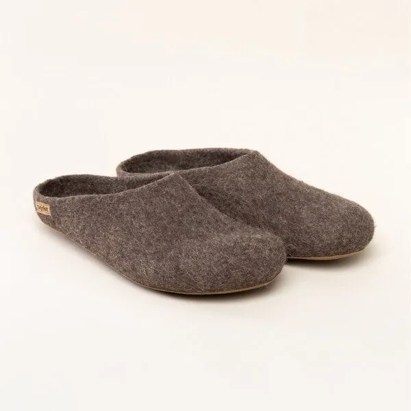 Magicfelt Magicfelt Filz-Hausschuh 729 aus 100% Kamel-Wolle | Pantoffel für Damen & Herren mit Rinds-Sohle - Made in Tirol, Camel, – Produktbild 1 von 4