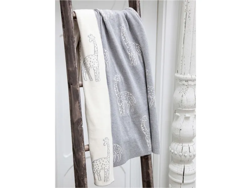 HANS NATUR HANS NATUR Babydecke Bio-Baumwolle Giraffe grey Maße 80 x 100 cm – Produktbild 4 von 5