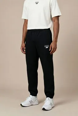 THE FACE OF ELEMENTS The Face of Elements Essential - Relaxed Fit Sweatpant aus 100% Bio-Baumwolle – Produktbild 1 von 1