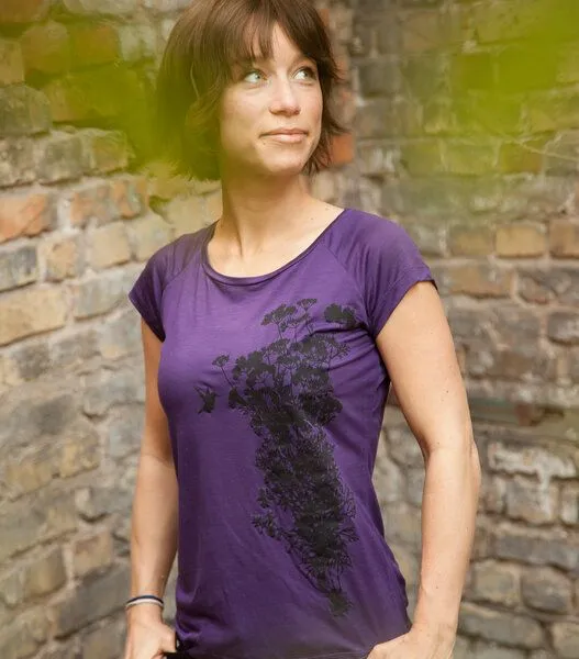 päfjes päfjes Pflanzen Kolibri - Fair gehandeltes Frauen T-Shirt mit TENCEL Lyocell, Lila, – Produktbild 1 von 4
