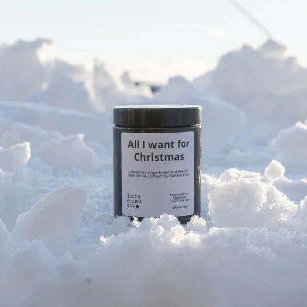 Just a decent day Just a decent day All I want for Christmas - Duftkerze - Handmade - Sojawachs – Produktbild 4 von 4