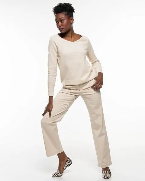 Alma & Lovis Alma & Lovis Edle Chino mit geradem Bein aus Bio-Baumwolle | Straight Chino, Raven (schwarz), – Produktbild 2 von 4