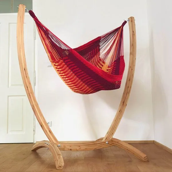 MacaMex MacaMex Hängesessel SET – Uve Holzständer mit Vela Netzhängesessel, Sunset-rot, – Produktbild 3 von 4