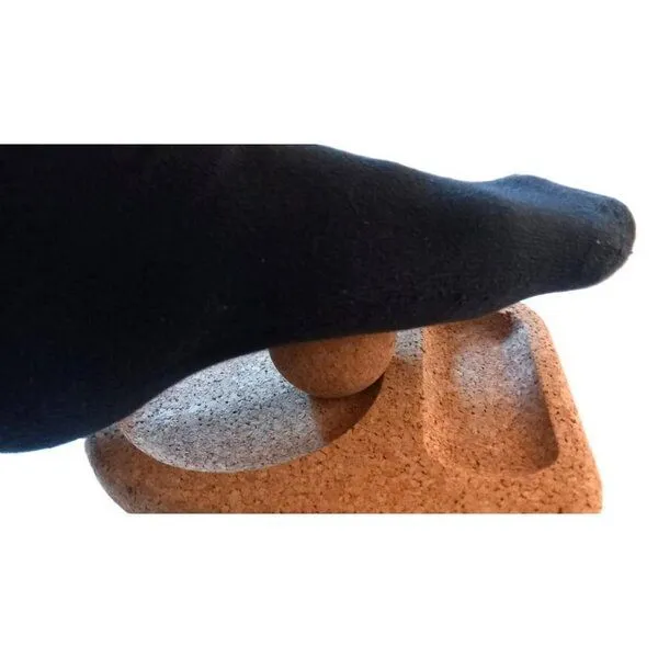 Kork-Deko Kork-Deko Fußmassage-Set aus Kork 2-teilig | Massagekugel & Plattform für Entspannung – Produktbild 4 von 7