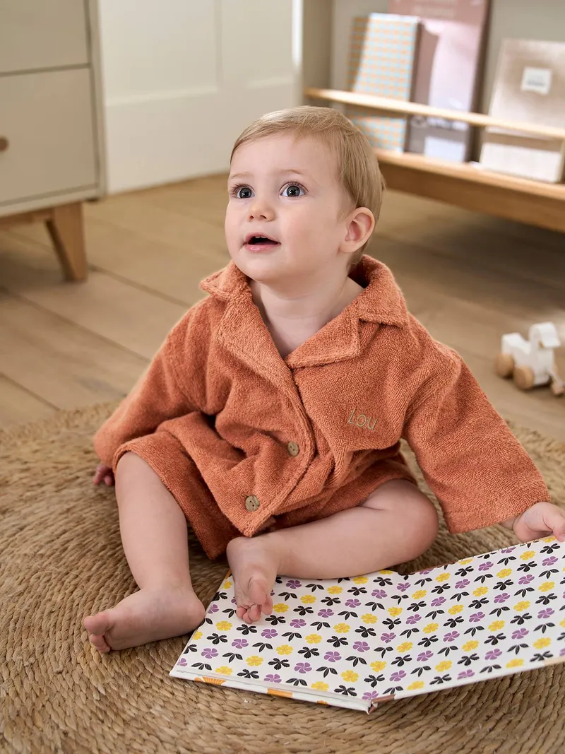 Vertbaudet Baby Bademantel mit Kragen und Knopfverschluss personalisierbar, Terrakotta, – Produktbild 1 von 2