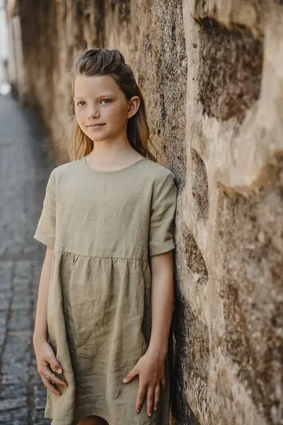 PETER JO PETER JO Kleid Charm, Olive, – Produktbild 2 von 3