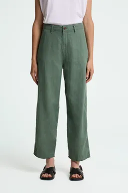 Kings Of Indigo Kings Of Indigo Damen vegan Hose Leila Dunkles Waldgrün – Produktbild 1 von 1