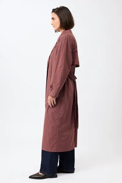 LangerChen LangerChen Leichter Trenchcoat, klassisch geschnitten mit Raglannaht, Rubywood (rot), – Produktbild 2 von 4