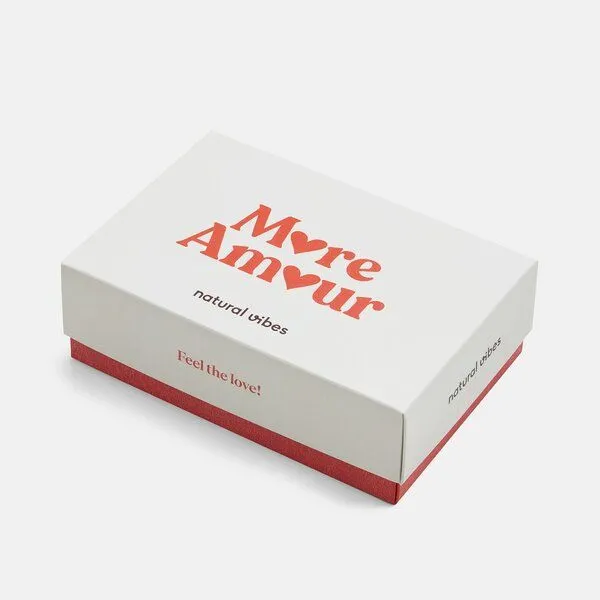 Natural Vibes Natural Vibes 2-Pack More Amour | Bio GOTS | Geschenkset | Weiße Tennissocken | Herz | Herren Damen Socken – Produktbild 2 von 4