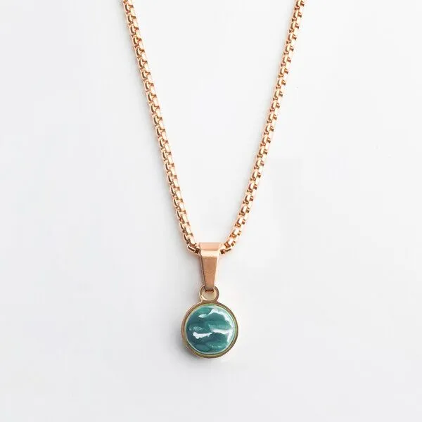ALEXASCHA ALEXASCHA Kurze Kette mit Anhänger | Mix & Match | Roségold, Malachitgrün, – Produktbild 1 von 4