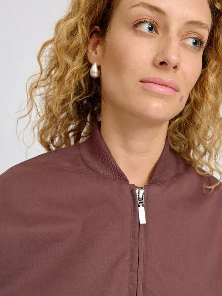 Mazine Mazine Lässiger Blouson-Klassiker aus reiner Bio-Baumwolle, Braun, – Produktbild 4 von 4
