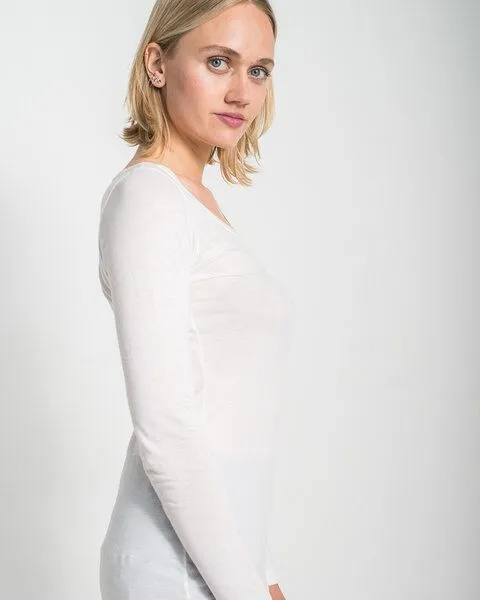 Alma & Lovis Alma & Lovis Langarmshirt aus 100% Bio-Baumwoll-Jersey (kbA) | Pure Shirt, Weiss, – Produktbild 3 von 4