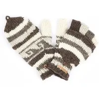 short'n'pietz short'n'pietz Schurwollhandschuhe, handgestrickt, bunt gemustert, Wollweiß-grau, – Produktbild 1 von 1