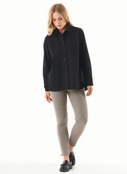 ORGANICATION ORGANICATION Damen vegan Hemdbluse Bio-Baumwolle Schwarz – Produktbild 1 von 1