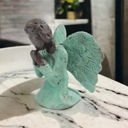 Moogoo Creative Africa Moogoo Creative Africa "Petit ange" von Hamidou | Kleiner Engel aus Bronze | Türkis | Unikat aus Burkina Faso – Produktbild 1 von 1