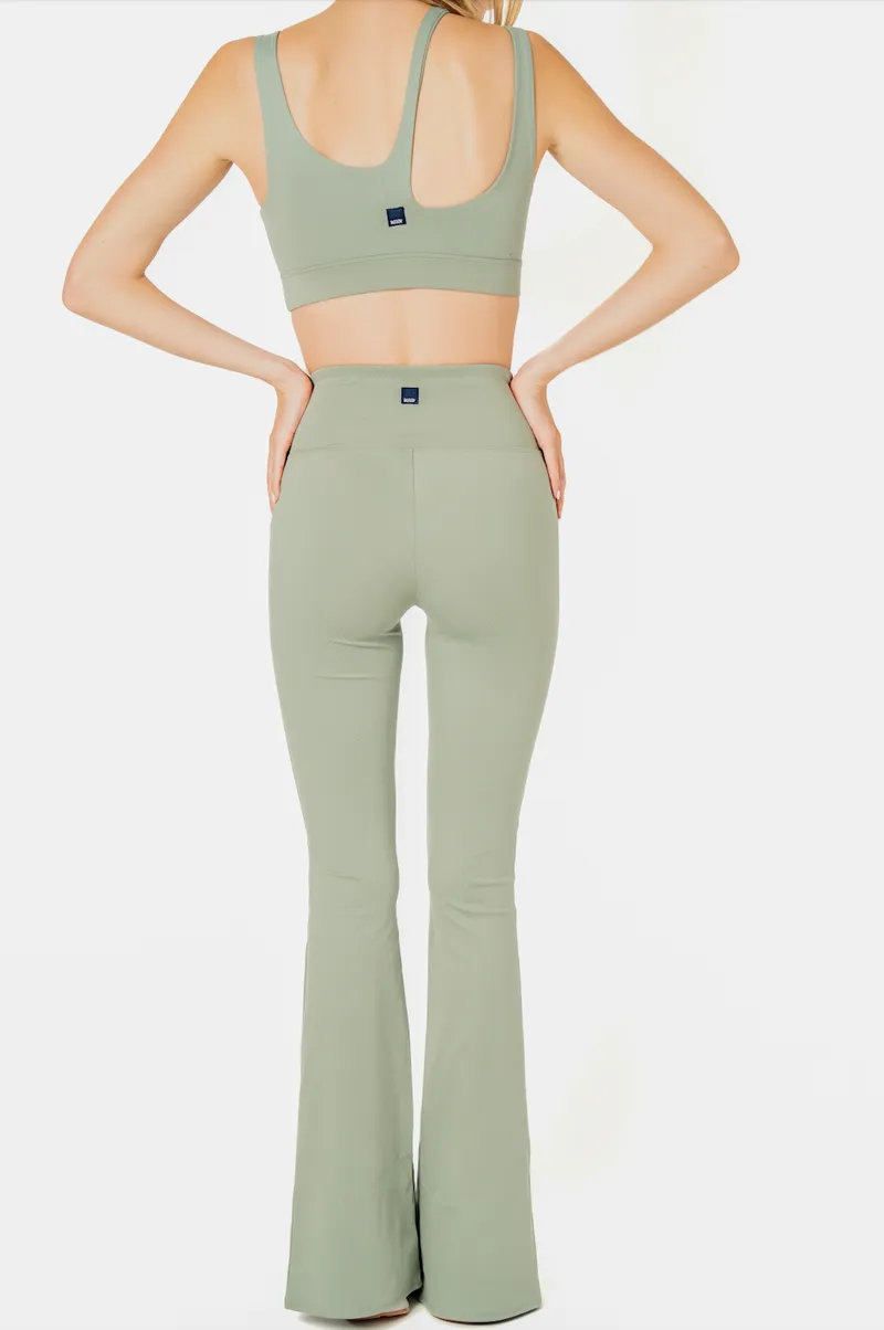 SEAAV SEAAV Damen vegan Leggings Ausgeschnitten Bootcut Dusty Sage Green, Hellgrün, – Produktbild 1 von 2