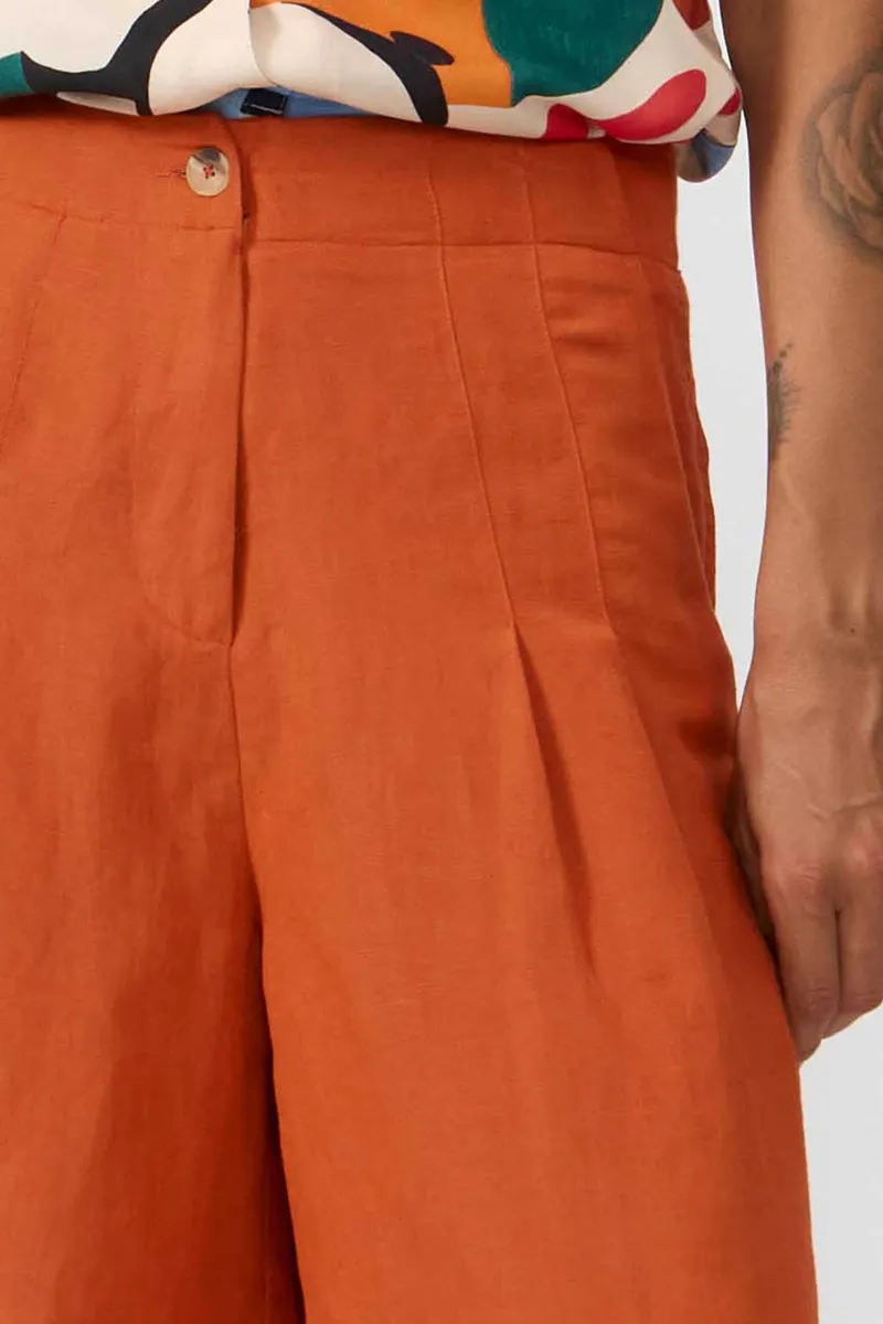 SUITE13LAB SUITE13LAB Damen vegan Kurze Bermudas Salor Henna, Dunkelorange, – Produktbild 1 von 2