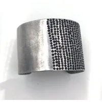 Bawa Hope Bawa Hope Armreif Aluminium "Half Dots" recycelt – Produktbild 1 von 1