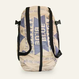 Nyuzi Blackwhite Nyuzi Blackwhite Upcycling Weekender | Sporttasche mit Rucksackfunktion recycelt aus Zementsäcken – Produktbild 1 von 1