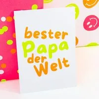 Bow & Hummingbird Bow & Hummingbird Postkarte "bester Papa der Welt" aus Recyclingpapier – Produktbild 1 von 1