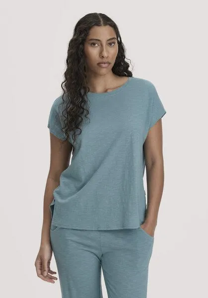 hessnatur hessnatur Schlafshirt Pure Balance Oversize aus Bio-Baumwolle und TENCEL Modal, Sturmblau, – Produktbild 1 von 4