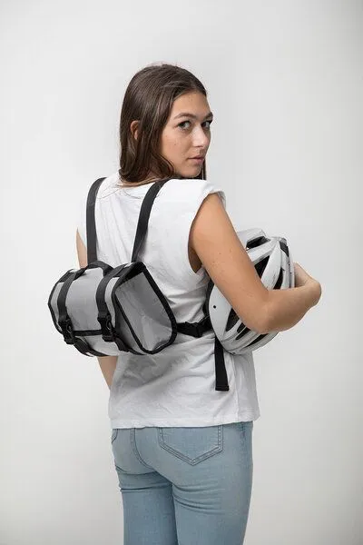 Smateria Smateria IKI vegane handgefertigte Fahrradtasche recycelt, Grau, – Produktbild 3 von 4