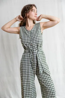 Jyoti - Fair Works Jyoti - Fair Works Damen vegan Jumpsuit Daksha Karo Grün Weiß – Produktbild 1 von 1